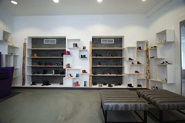 Children’s shoe store get a new look underfoot – FeRFA